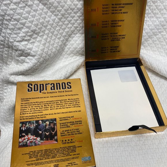 The SAPRANOS The Complete Third Season - Picture 5 of 7